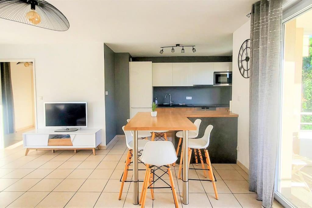 *Le Carpe Diem, Appartement 2 Chambres, Piscine, 2 Parking, Clim* Montpellier Extérieur photo